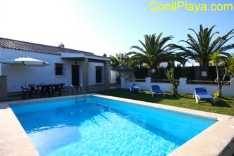 chalet con piscina en Conil, Cadiz