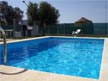 Tranquila casa con piscina cerca de El Colorado, en Barrio Nuevo. Cerca de la autovía. Amplio jardín, 2 baños, uno de los baños se encuentra en el dormitorio principal, cocina (lavavajillas, microondas, lavadora, etc.), chimenea, barbacoa.
Ver las fotos