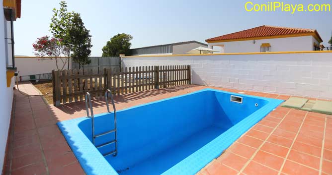 chalet con piscina