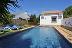 Alquiler de Chalet en Conil para 4 personas (max 4) Con piscina. Con aire acondicionado.