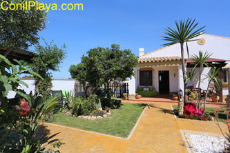 Chalet en Conil con piscina privada