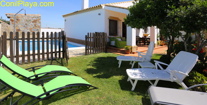 Chalet en Conil con piscina