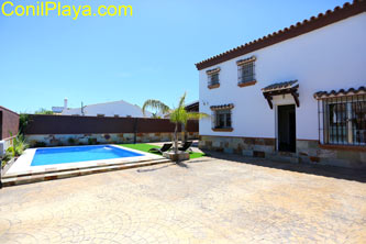 chalet con piscina