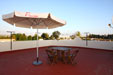 Estudio situado en zona tranquila y a pocos minutos de Conil. Piscina compartida con 2 apartamentos. Barbacoa, terraza.
Estudio para 2 o 4 personas.