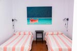Estudio en Conil de nueva construcción, aire acondicionado, muy tranquilo, cerca de centro y a pocos minutos andando de la playa.
capacidad para 2 personas