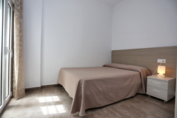 Alquiler de Apartamento en Conil para 3 personas (max 3) Con piscina. Con aire acondicionado.
