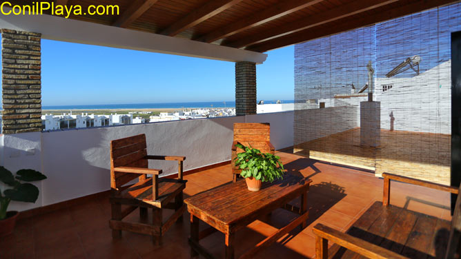 terraza del apartamento en Conil