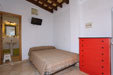 Estudio ideal parejas jóvenes en pleno centro turístico y muy cerca de la playa andando. en patio interior.
ver fotos