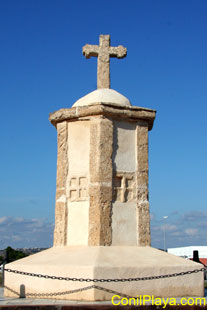 Cruz de Moreno. Se encuentra a la entrada de Conil.