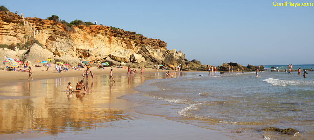 Día de baño en las calas de Roche