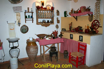 Museo de Raices Conileñas: Cocina antigua.