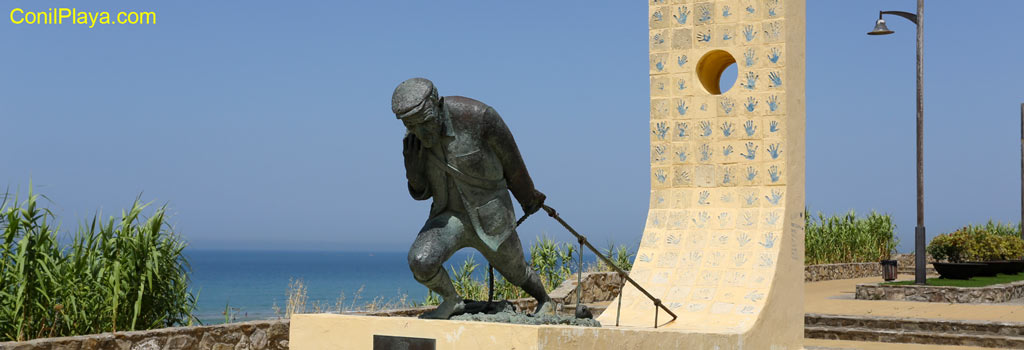 El Jabeguero. Monumento dedicado a los pescadores. Jabeguero: que pesca con Jabega.