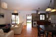 Bonita casa en El Palmar con amplio jardin y en zona muy tranquila.
capacidad para 4 personas