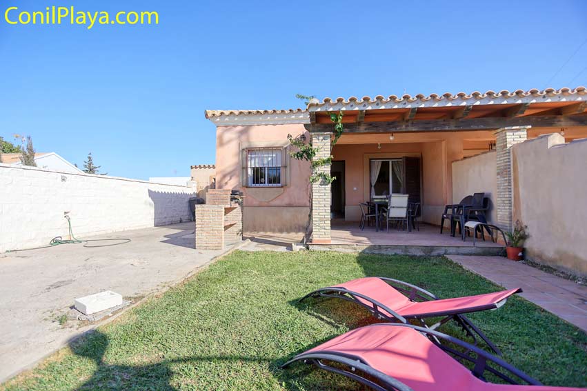 Casa en El Palmar en zona tranquila.