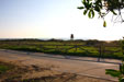 3 dormitorios,7 personas. Estupendo chalet muy cerca de la playa, detrás de la venta Reyes. Muy amplio y comodo. Con merendero y amplia parcela. Cuenta con barbacoa y porche.
