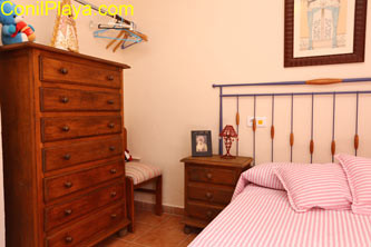 Mueble comoda del dormitorio principal