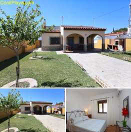 3 casas situadas frente a la torre de El Palmar, a 10 metros de la playa.