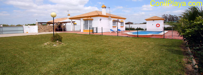 Vista general de la casa en El Palmar