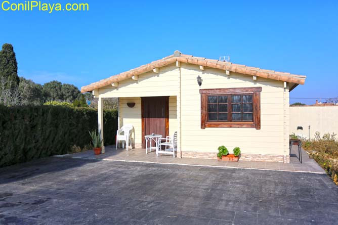 casa en el palmar de madera