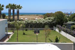 3 dormitorios,6 personas. Casa en El Palmar en alquiler para vacaciones cerca de la playa de La Mangueta. 3 dormitorios, terraza con vistas al mar.