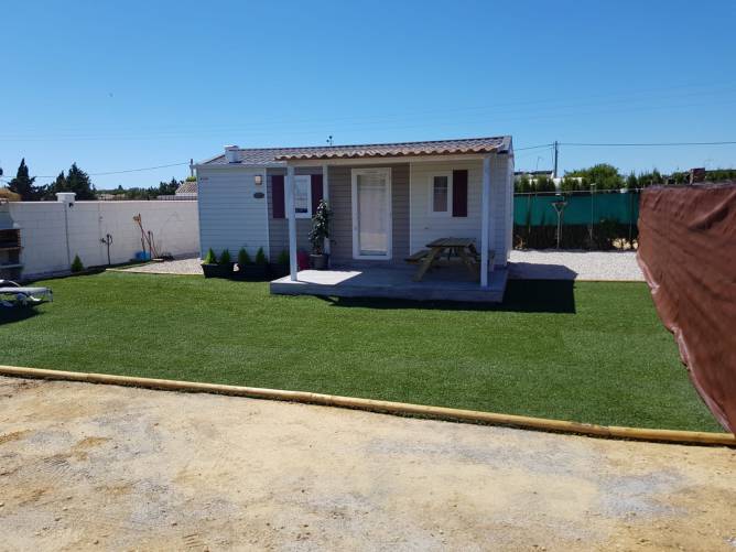 Casa con jardin, barbacoa, 2 dormitorios en El Palmar.