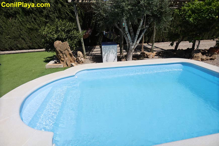 piscina escalones