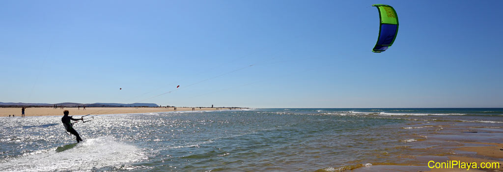 Kyte surf en Conil