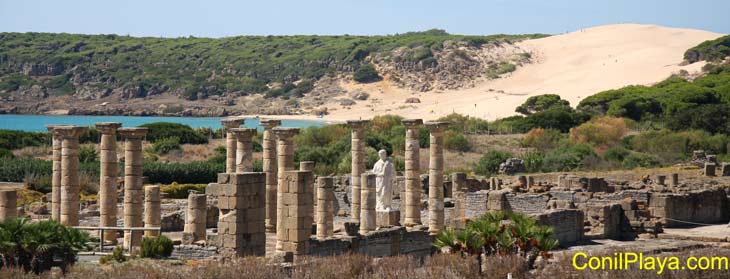 Ruinas de Baelo Claudia y duna de Bolonia