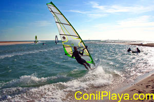 Windsurf en Conil.