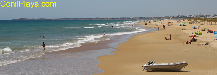 Zona de duchas de El Palmar, junto a Torre Nueva.