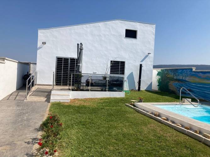 Chalet barbate