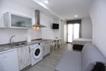 1 dormitorios,4 personas. Estupendo apartamento en Zahara de los atunes, tipo loft, a 3 minutos andando de la playa, en muy buena zona, en calle Maria Luisa. Apartamentos con encanto Zahara. 