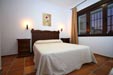 Estupendo apartamento de gran calidad con piscina. en zona muy tranquila y cercana a la playa. 2 patios. Aparcamiento privado techado. Barbacoa.
capacidad para 6 personas
